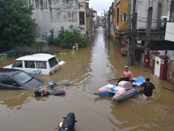 Бангкок се припрема за поплаве због јаких пљускова