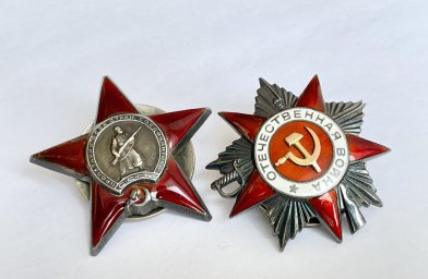 Таможня в аэропорту Шереметьево пресекла контрабанду орденов и медалей СССР