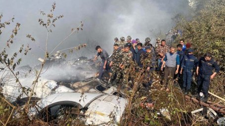 Путнички авион се срушио у Непалу