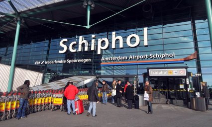 Аэропорт Амстердама отменит ночные рейсы в течение двух лет