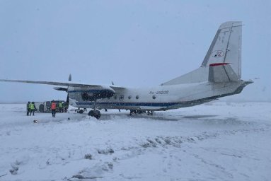 В аэропорту Петропавловска-Камчатского самолёт выкатился за пределы ВВП